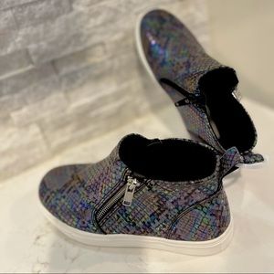 NWOT🥰🥰. 🎉🎉HOST PICK🎉🎉KIDS SPARKLE